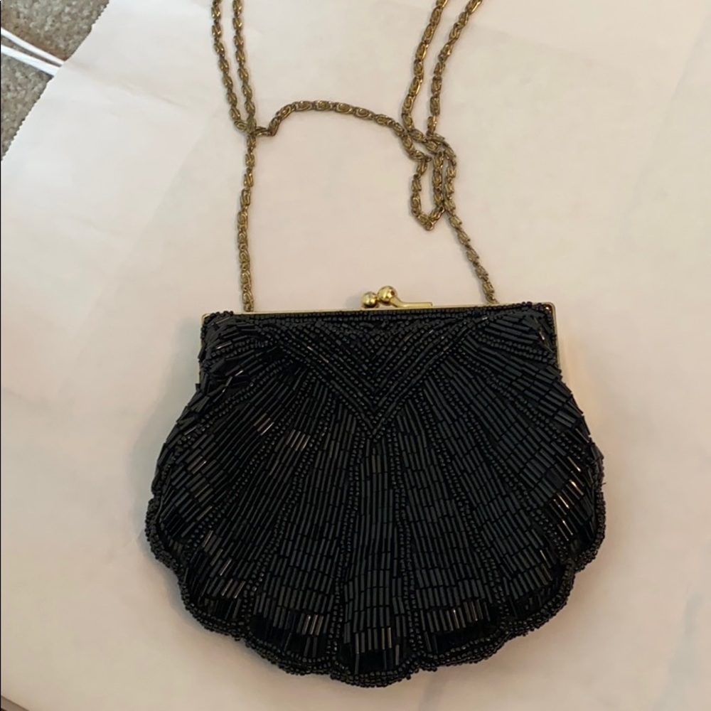 Vintage la Regale black beaded clamshell bag